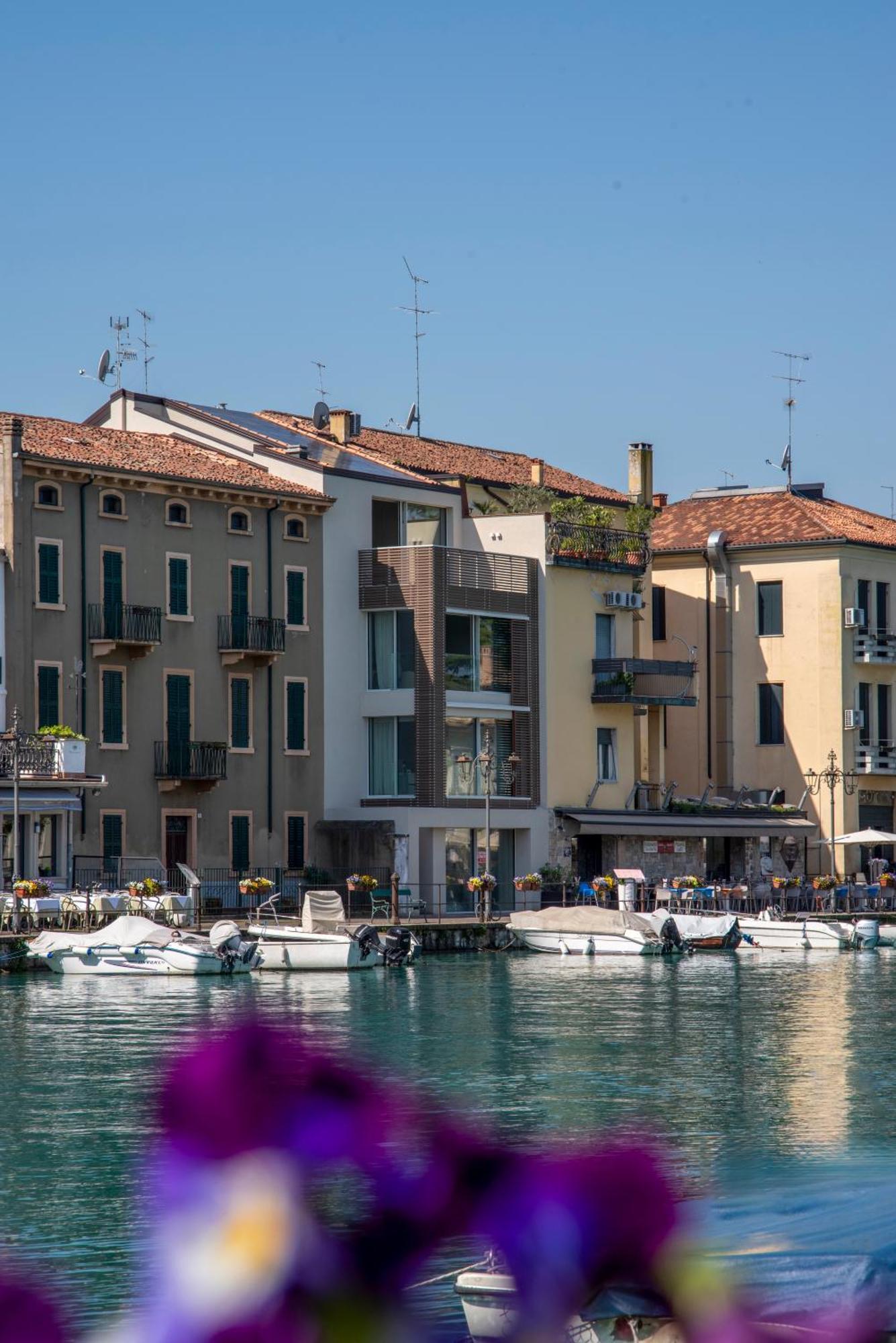 Palazzo Cordigero - Apartments Peschiera del Garda Ngoại thất bức ảnh