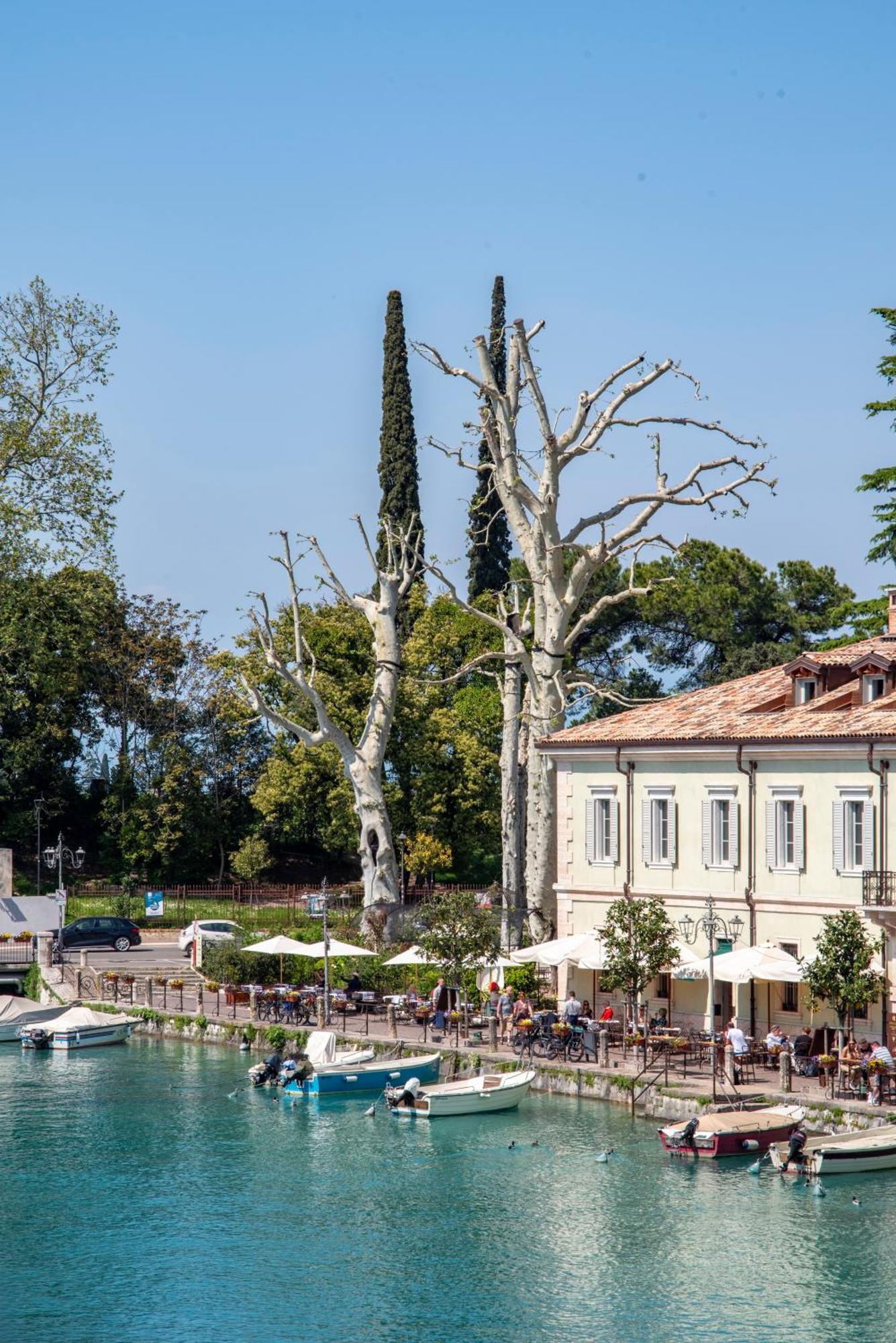 Palazzo Cordigero - Apartments Peschiera del Garda Ngoại thất bức ảnh