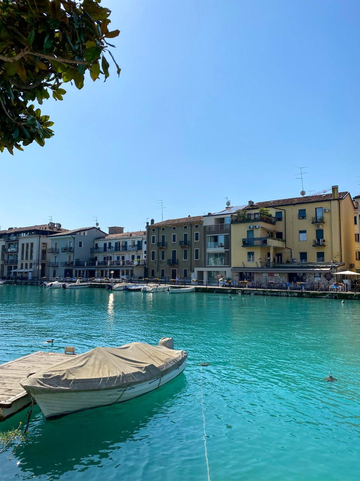 Palazzo Cordigero - Apartments Peschiera del Garda Ngoại thất bức ảnh