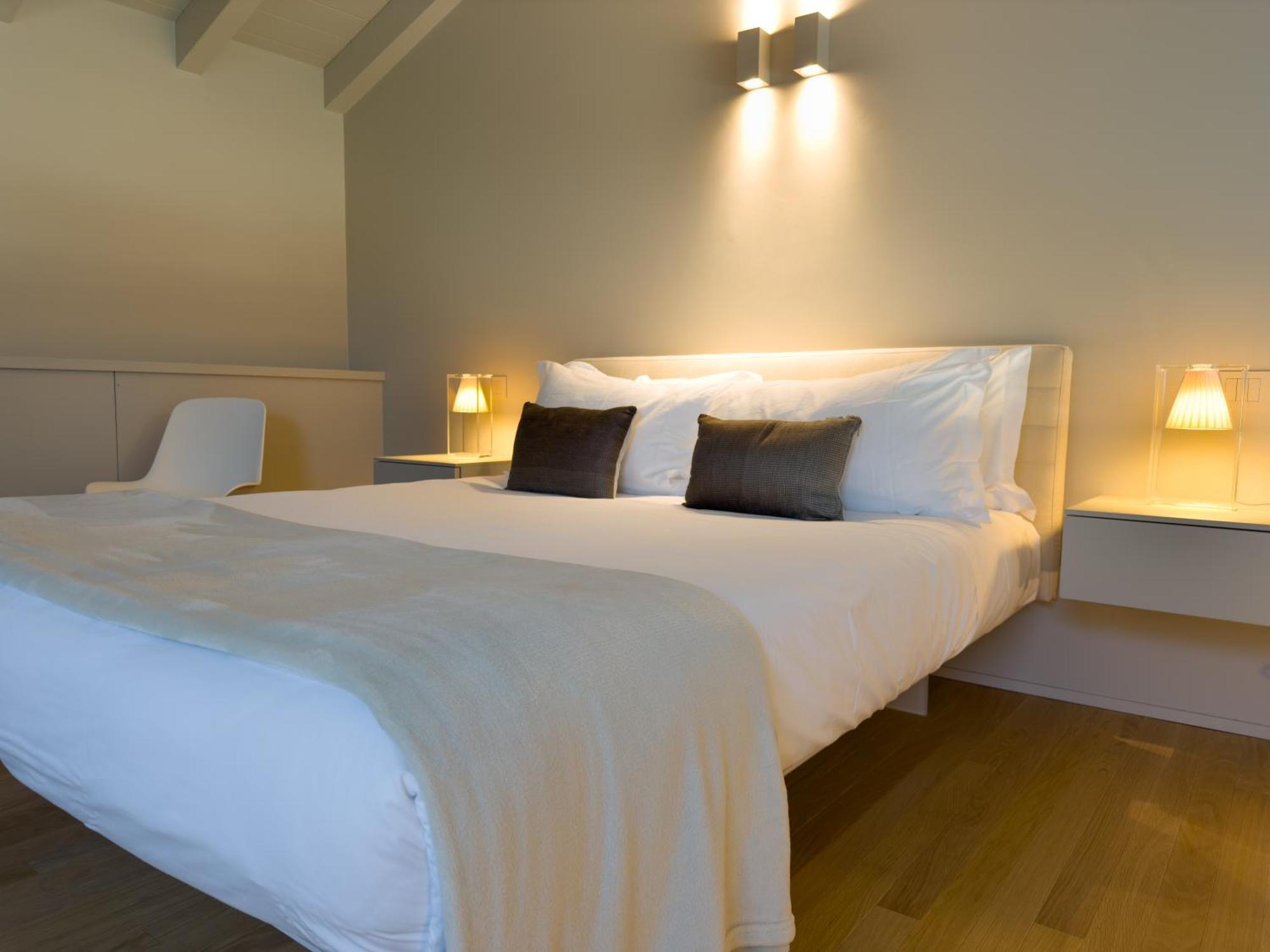 Palazzo Cordigero - Apartments Peschiera del Garda Ngoại thất bức ảnh