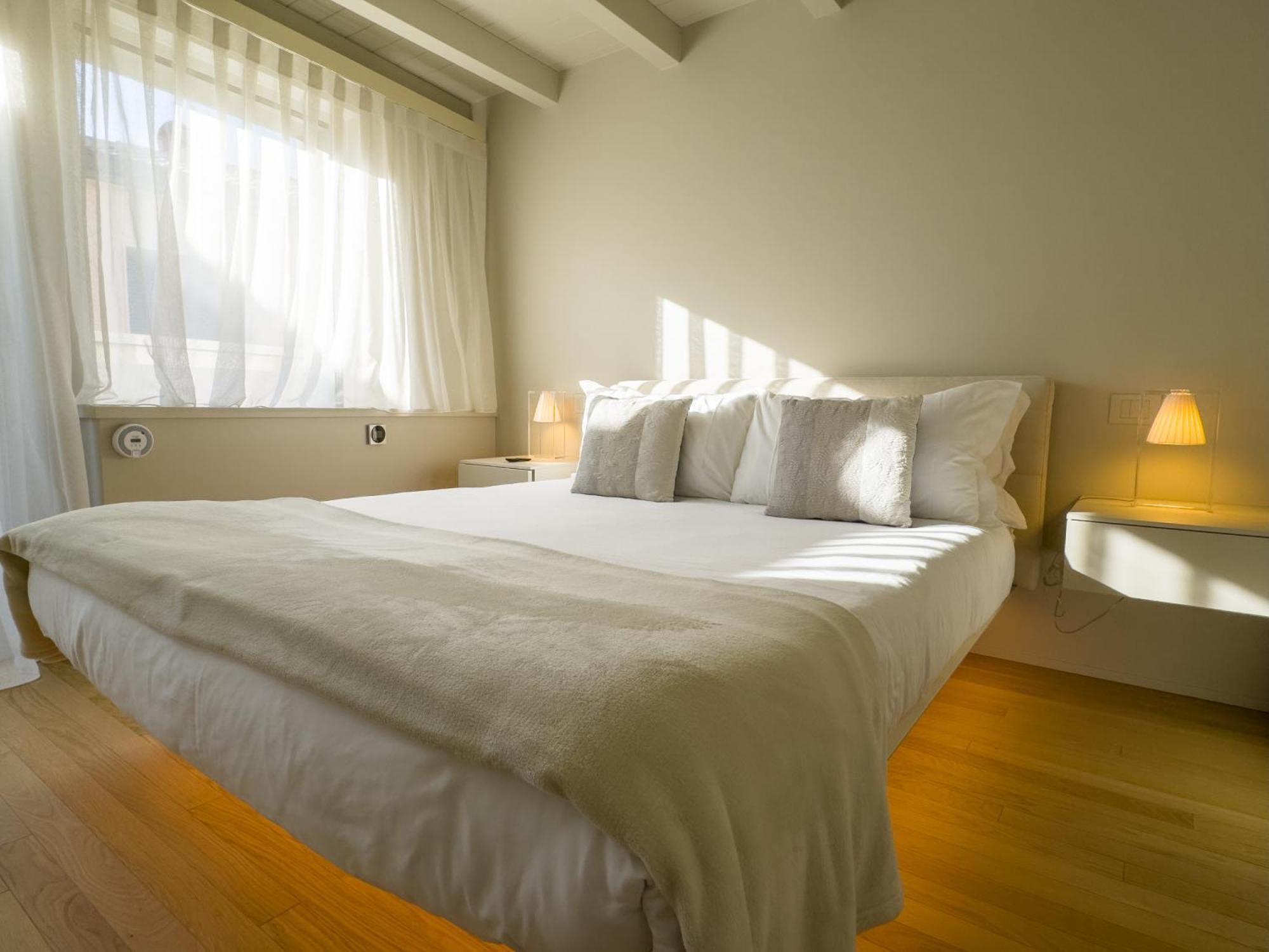 Palazzo Cordigero - Apartments Peschiera del Garda Ngoại thất bức ảnh