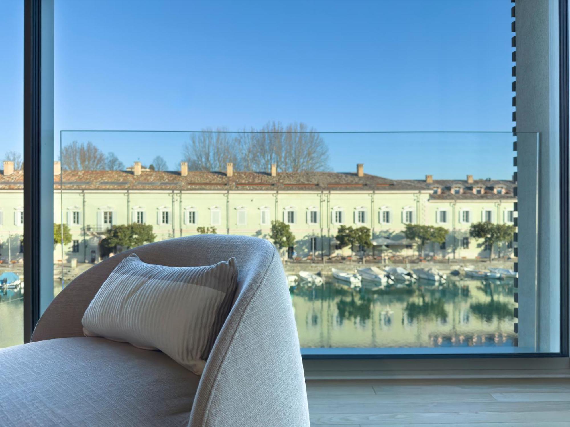 Palazzo Cordigero - Apartments Peschiera del Garda Ngoại thất bức ảnh