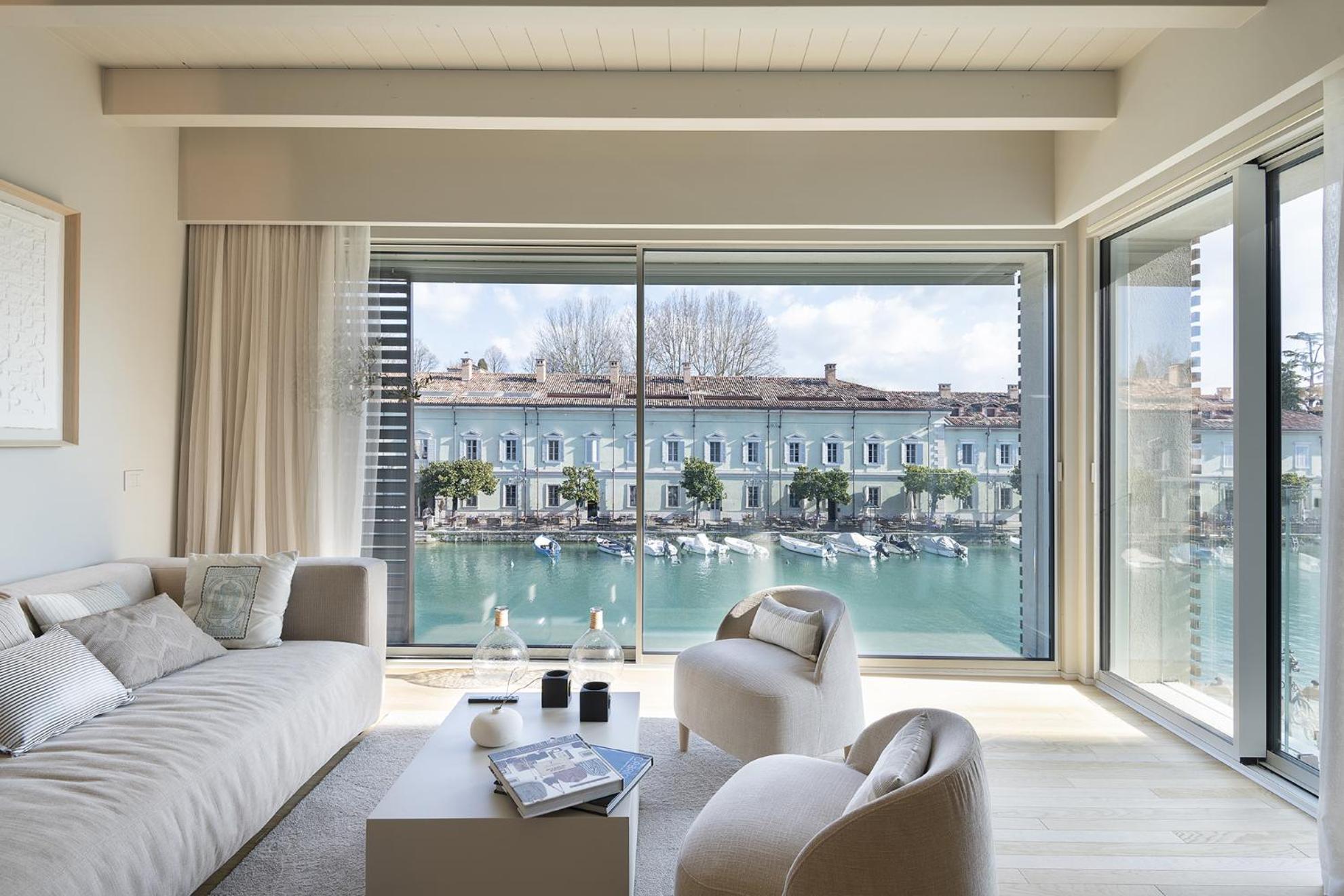 Palazzo Cordigero - Apartments Peschiera del Garda Ngoại thất bức ảnh