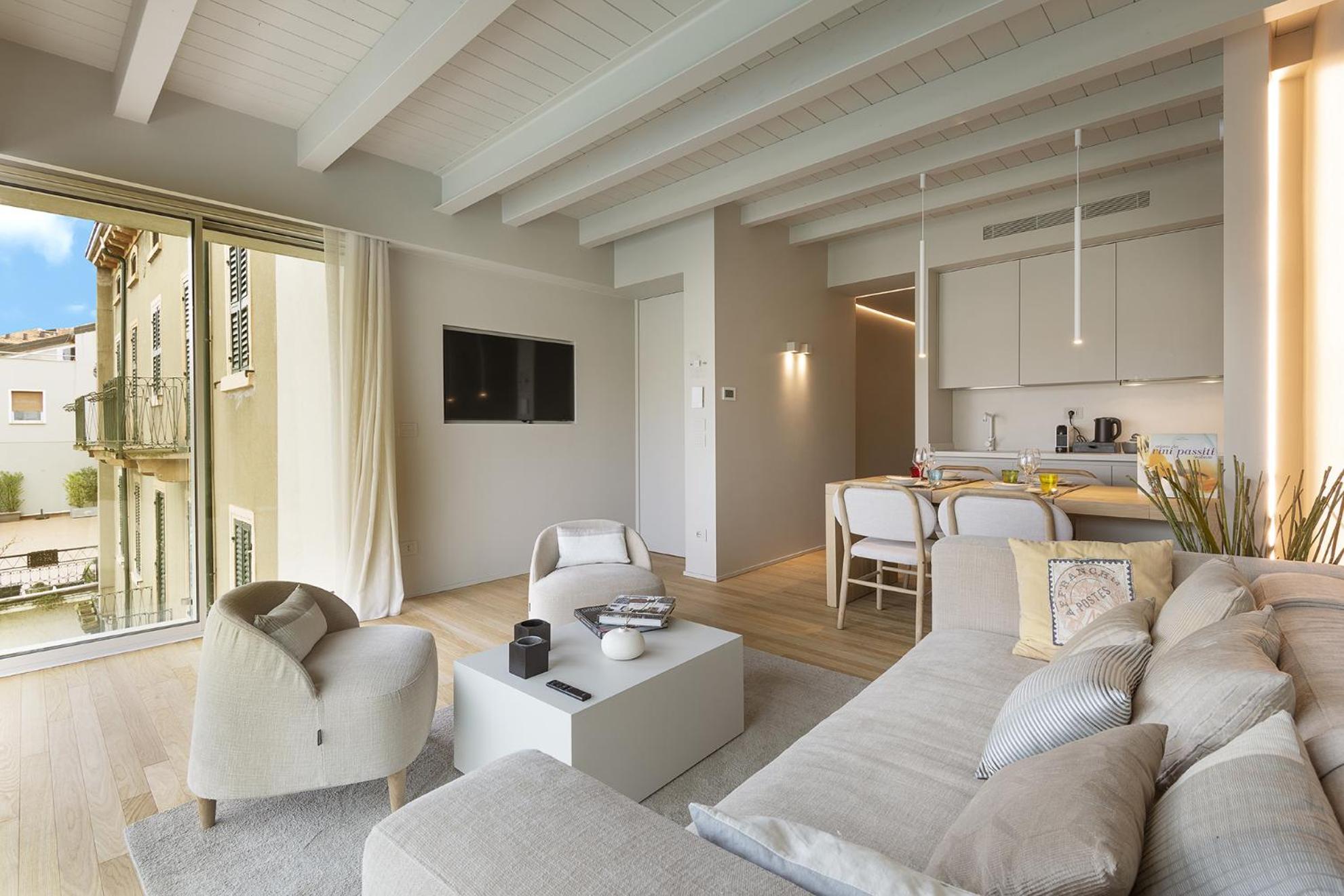 Palazzo Cordigero - Apartments Peschiera del Garda Ngoại thất bức ảnh
